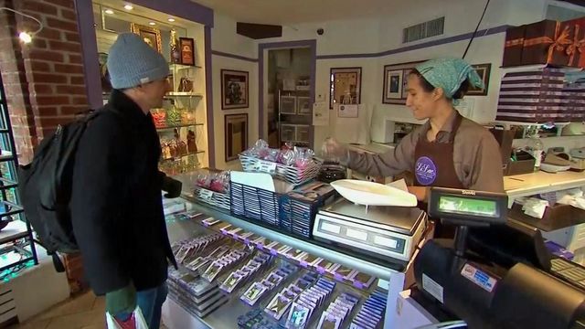 Online retailers join in Small Business Saturday  
