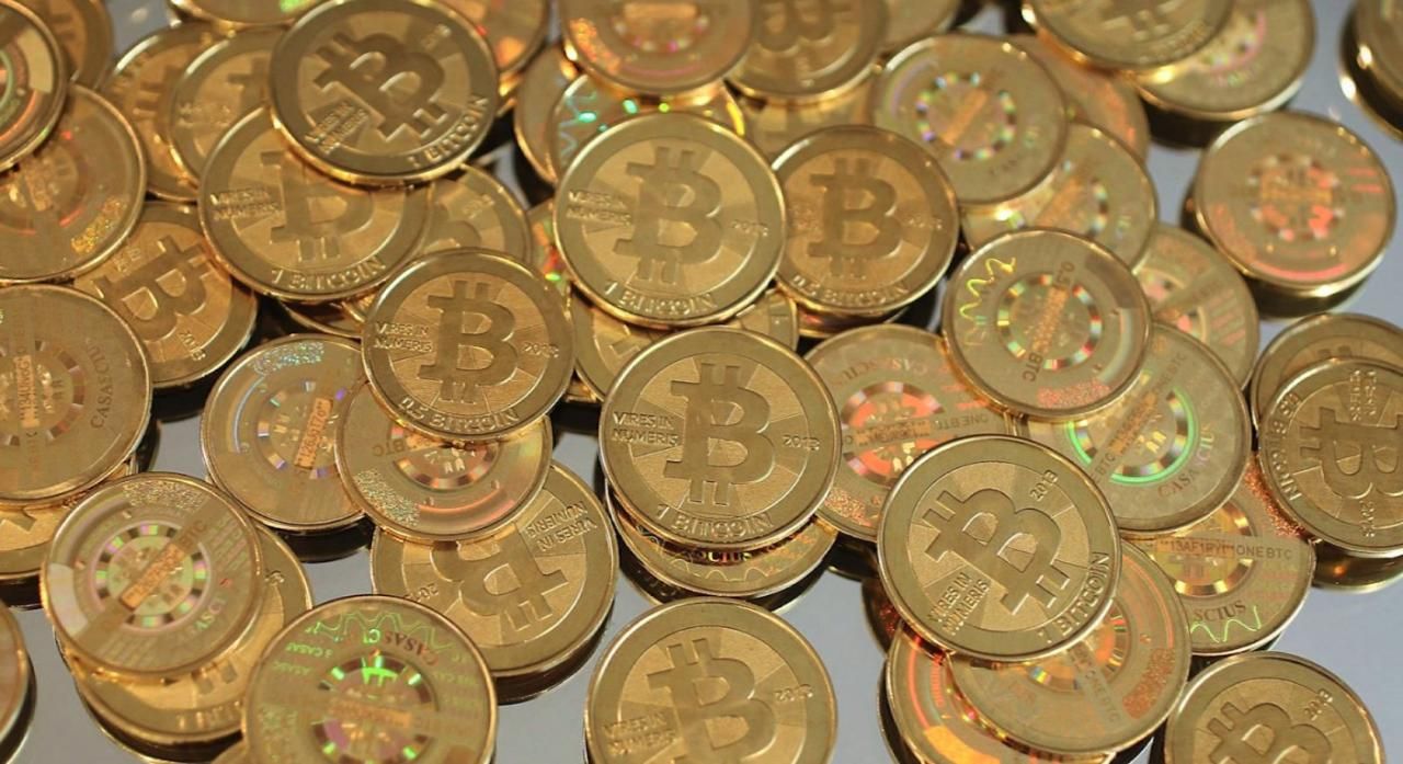 Bitcoin plunges as social media cracks down on cryptocurrency ads