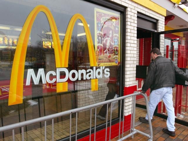 Parasite Found In Mcdonald S Salad Infects Over 400 People