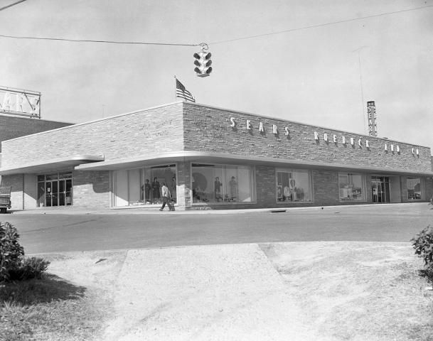 Cameron Village was built in 1949. Image courtesy of the State Archives of North Carolina.