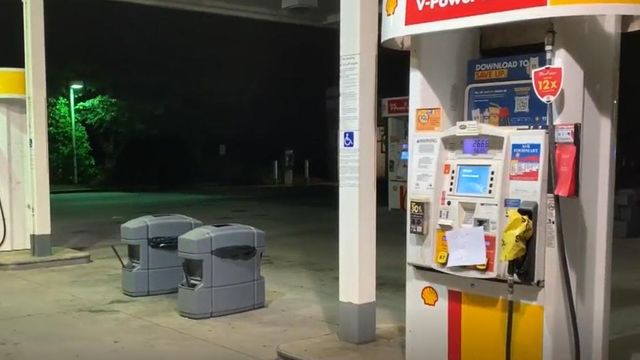 Gas stations around the Triangle close pumps following pipeline shutdown