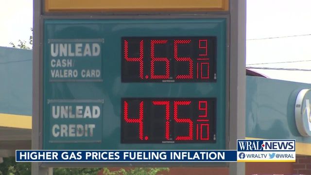 Expert: Unless Biden can convince OPEC to pump out more oil, gas prices could remain high until 2023 