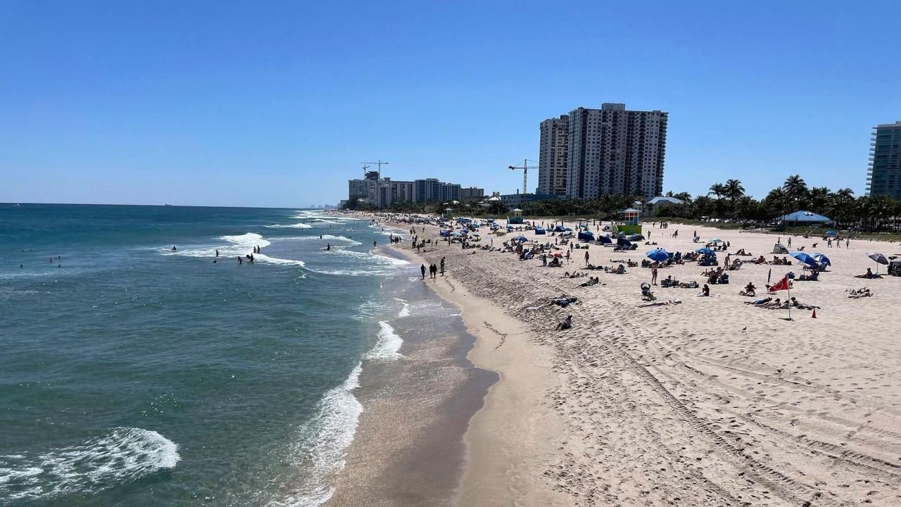 Canada's snowbirds reconsider calling the US their second home