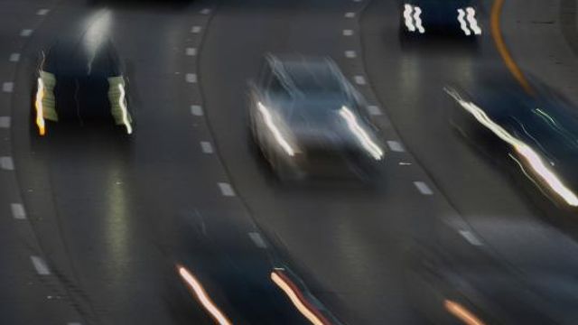 wral.com - Wral - FACT FOCUS: Trump said weaker gas mileage rules will mean cheaper cars. Experts say don't bet on it