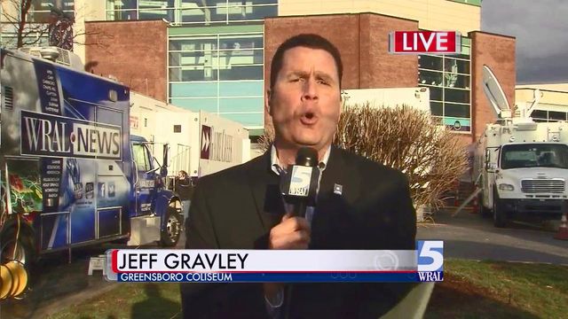 Jeff Gravley does his best Scotty McCreery impression during the 6 p.m. newscast