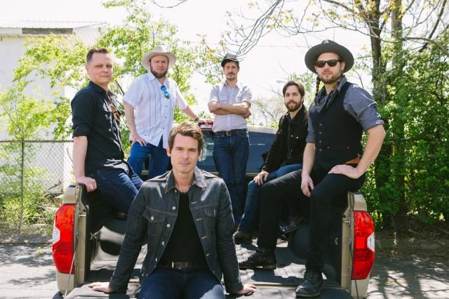 Old Crow Medicine Show Looks to the Future While Picking at the Past