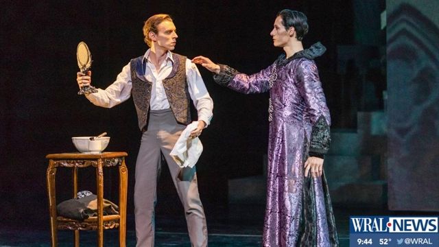 'Dracula' returns to Carolina Ballet