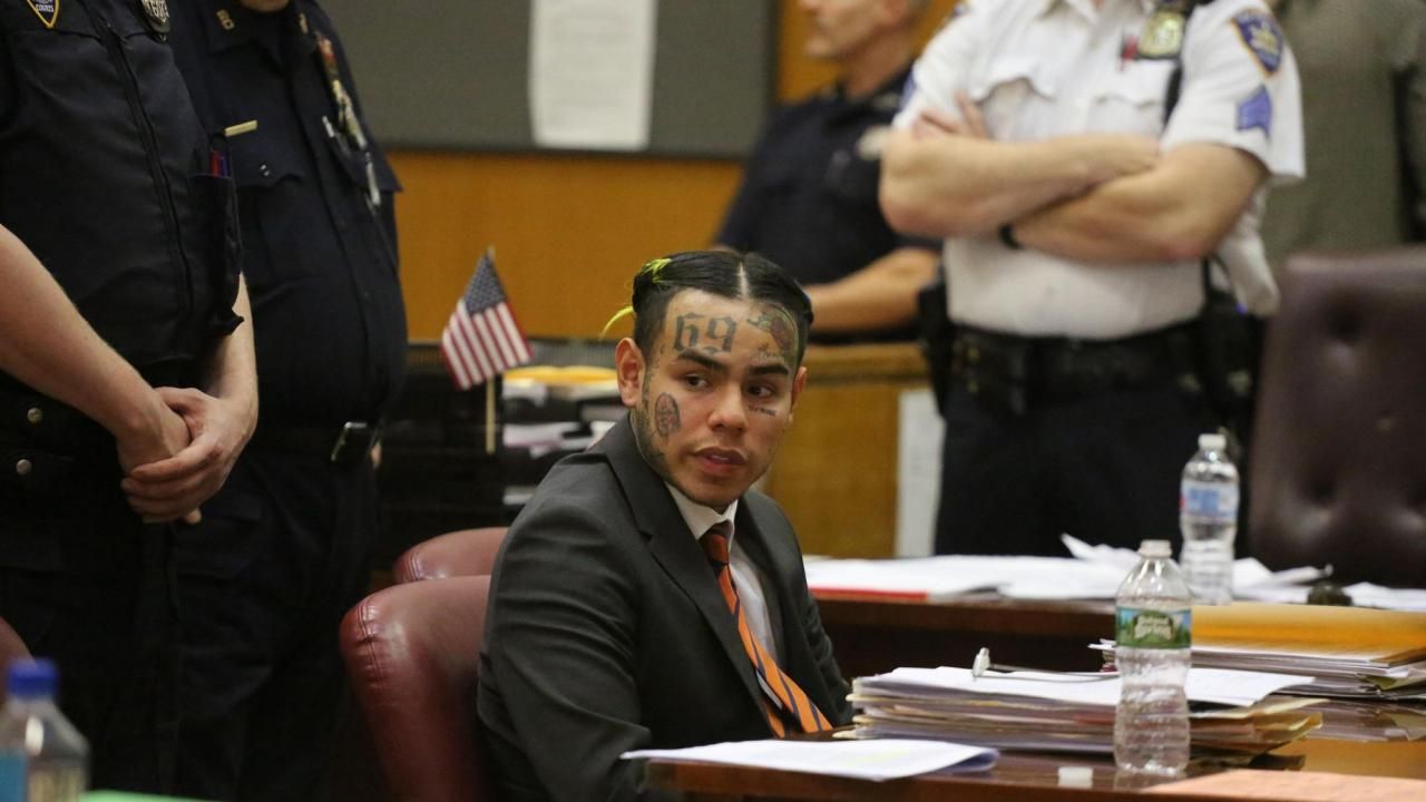 Rapper 6ix9ine Sentenced to Probation in Sex Video Case