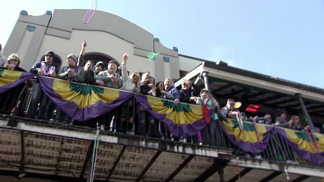 Music, beads, costumes fill New Orleans for Mardi Gras