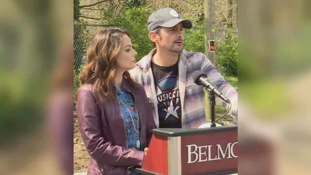 Brad Paisley's free grocery store to deliver food to elderly