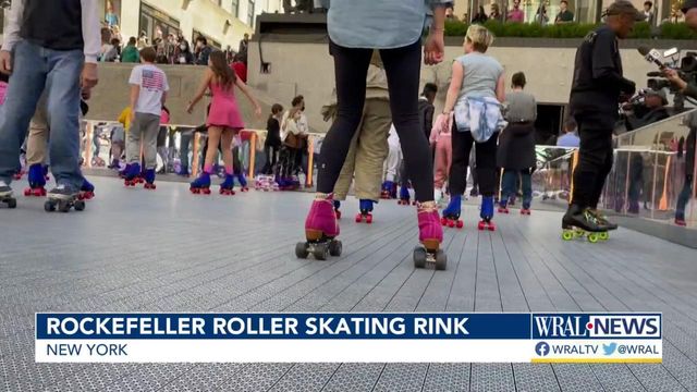 Rockefeller Center roller skating rink opens