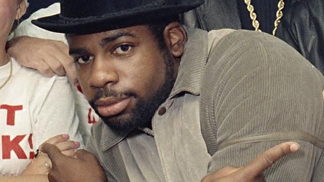 FILE -Run-D.M.C.'s Jason Mizell, Jam-Master Jay, poses with teenagers gathered at New York's Madison Square Garden, Oct. 7, 1986, in New York City. Karl Jordan Jr. and Ronald Washington have pleaded not guilty to the 2002 slaying of Mizell. (AP Photo/G. Paul Burnett, File) FILE -Run-D.M.C.'s Jason Mizell, Jam-Master Jay, poses with teenagers gathered at New York's Madison Square Garden, Oct. 7, 1986, in New York City. Karl Jordan Jr. and Ronald Washington have pleaded not guilty to the 2002 slaying of Mizell. (AP Photo/G. Paul Burnett, File)