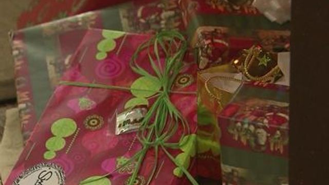 Holiday gifts are invitations for thieves
