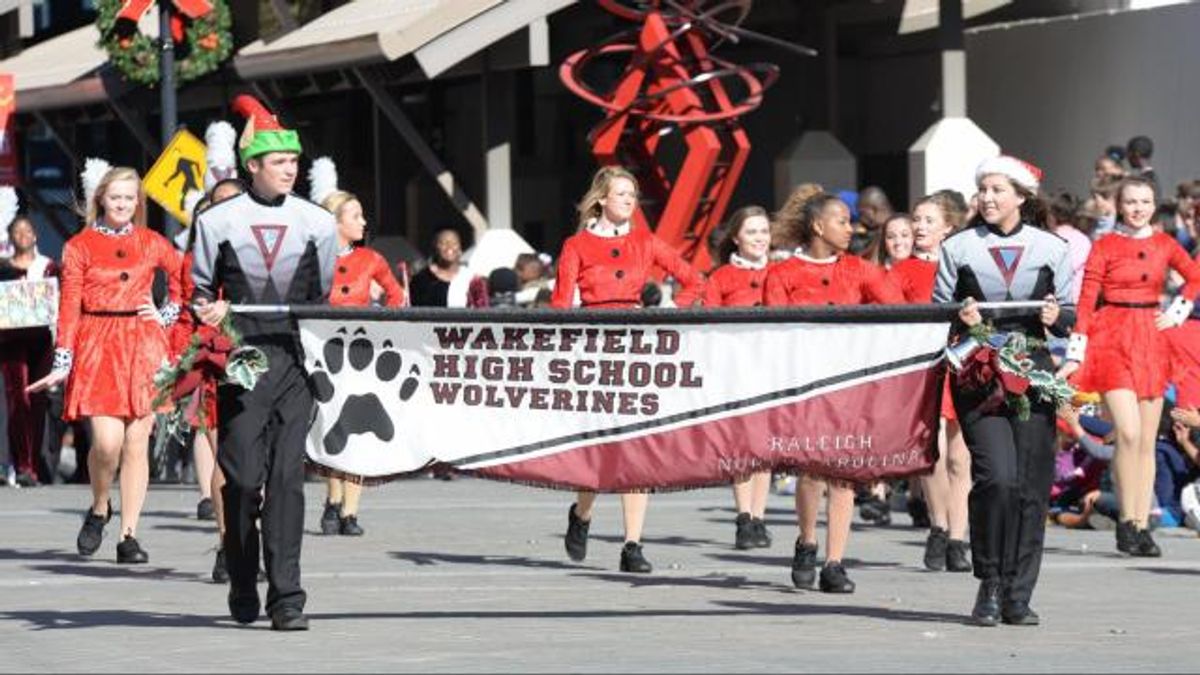 Raleigh Christmas Parade 2016