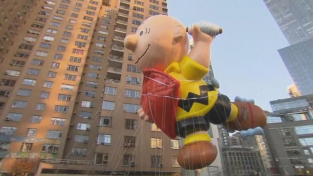 NYC hosts annual Macy's Thanksgiving Day parade