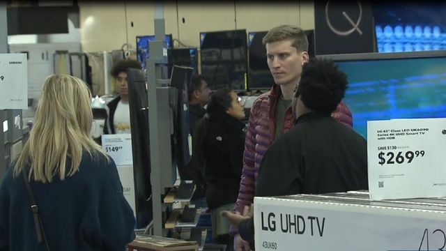 Black Friday shoppers on the hunt for deals