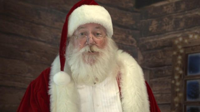 Santa goes virtual during coronavirus pandemic 