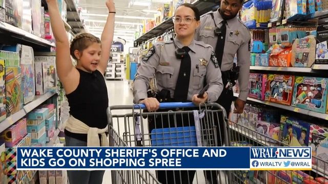 Deputies in Wake, Durham shop with kids for Christmas gifts