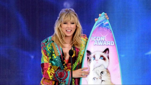 Taylor Swift to receive first-ever Artist of the Decade Award at AMAs