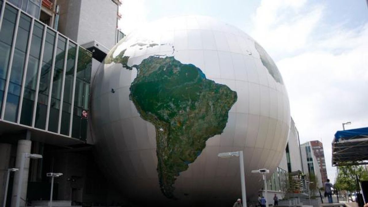Nature Research Center 