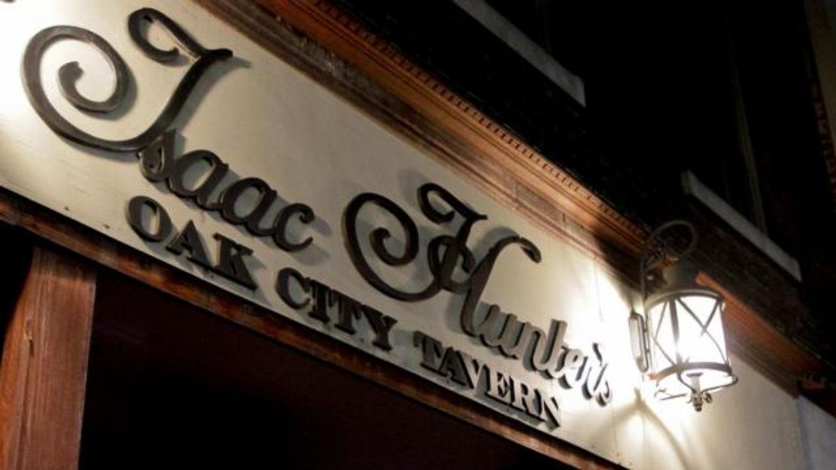 Raleigh Pub Crawl & Haunted Adventure 5376