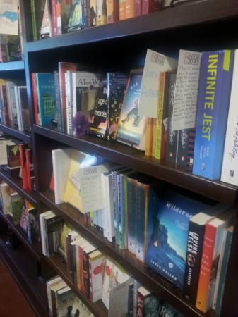 Flyleaf Books