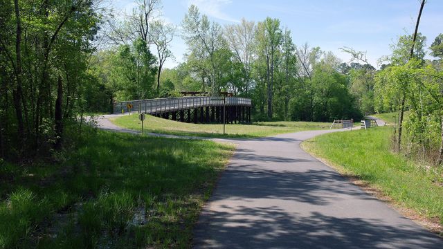 Raleigh officials look to expand greenway system