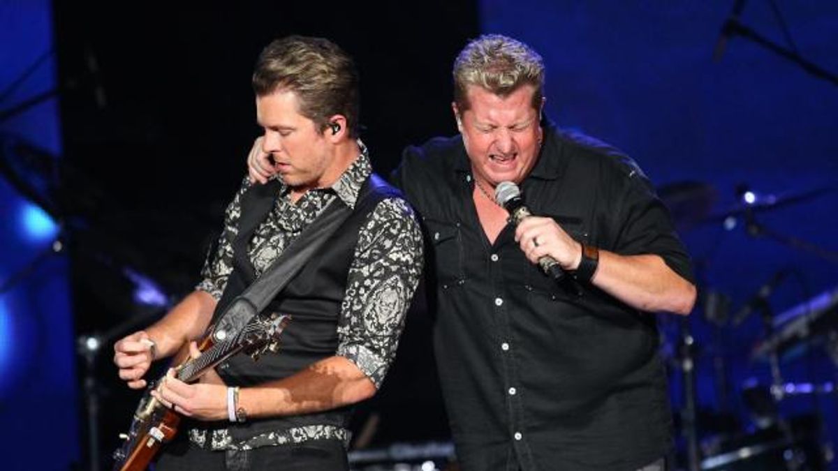 Rascal Flatts, Sheryl Crow play Walnut Creek