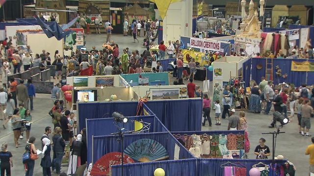 Thousands attend Raleigh international festival