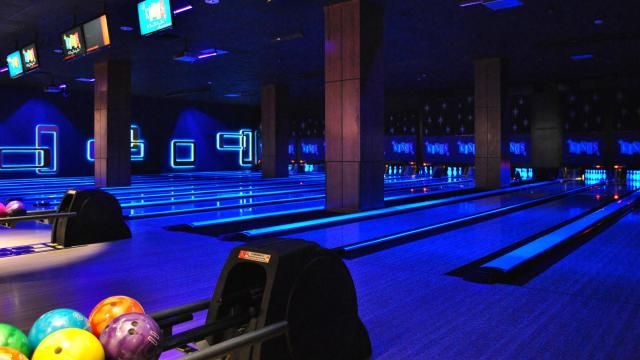 Kings deals bowling alley