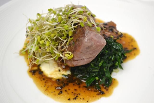 Competition Dining: Battle sprouts
