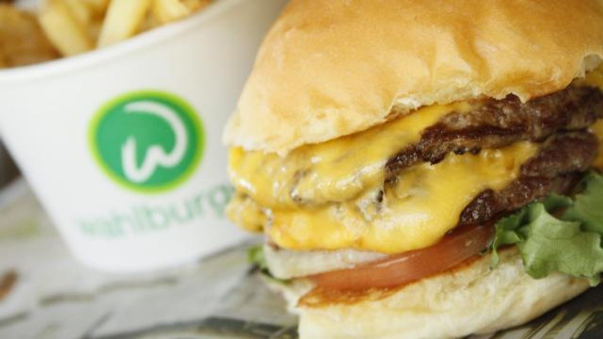 Wahlburgers double decker burger