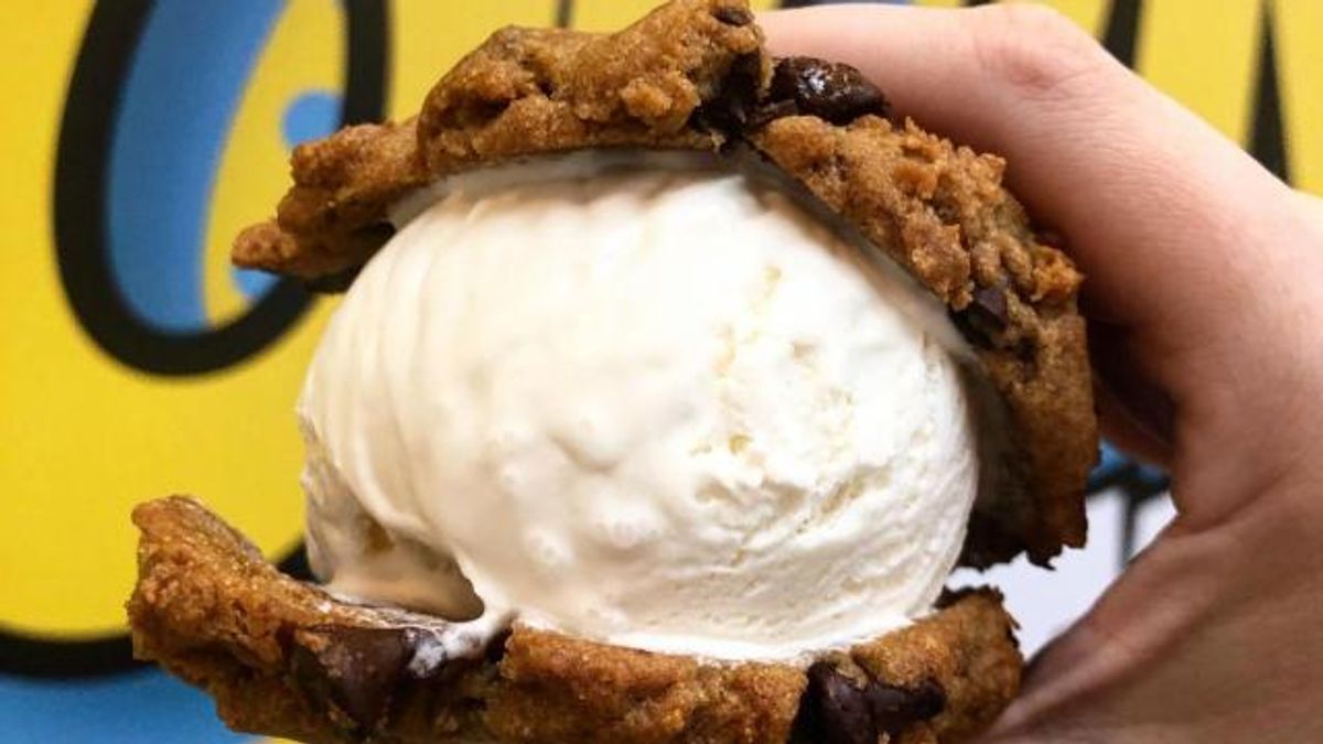 Captain Cookie