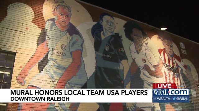 Mural recognizes Team USA players before ICC tournament