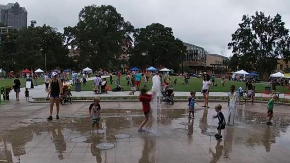 Moore Square Park officially opens to fanfare