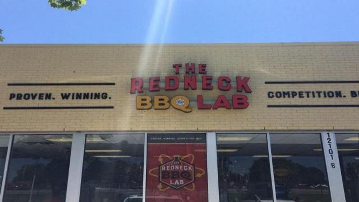 Redneck BBQ Lab
