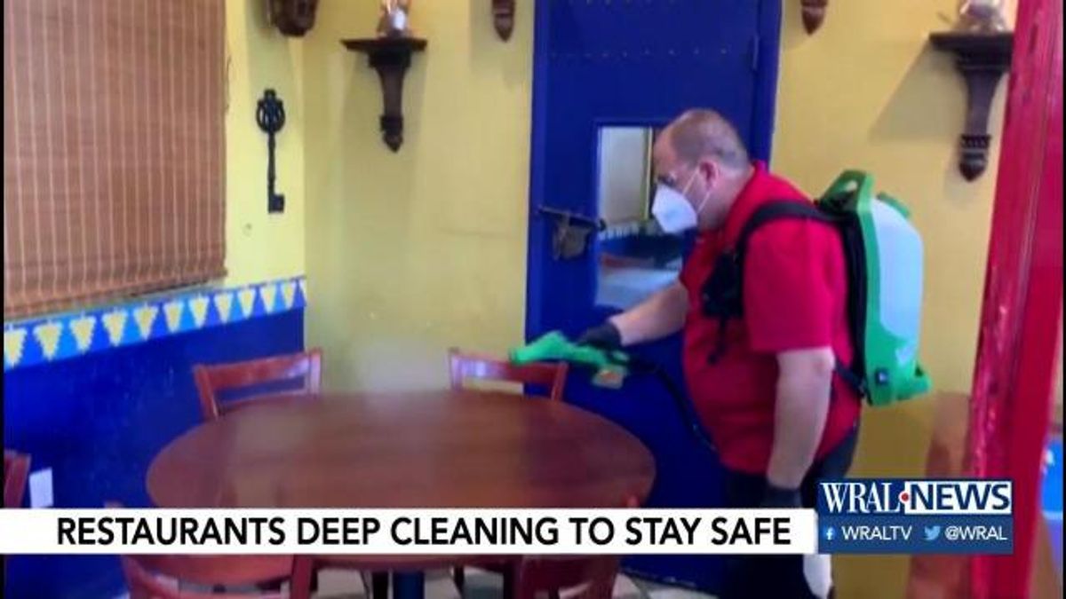 Deep cleaning in restaurants
