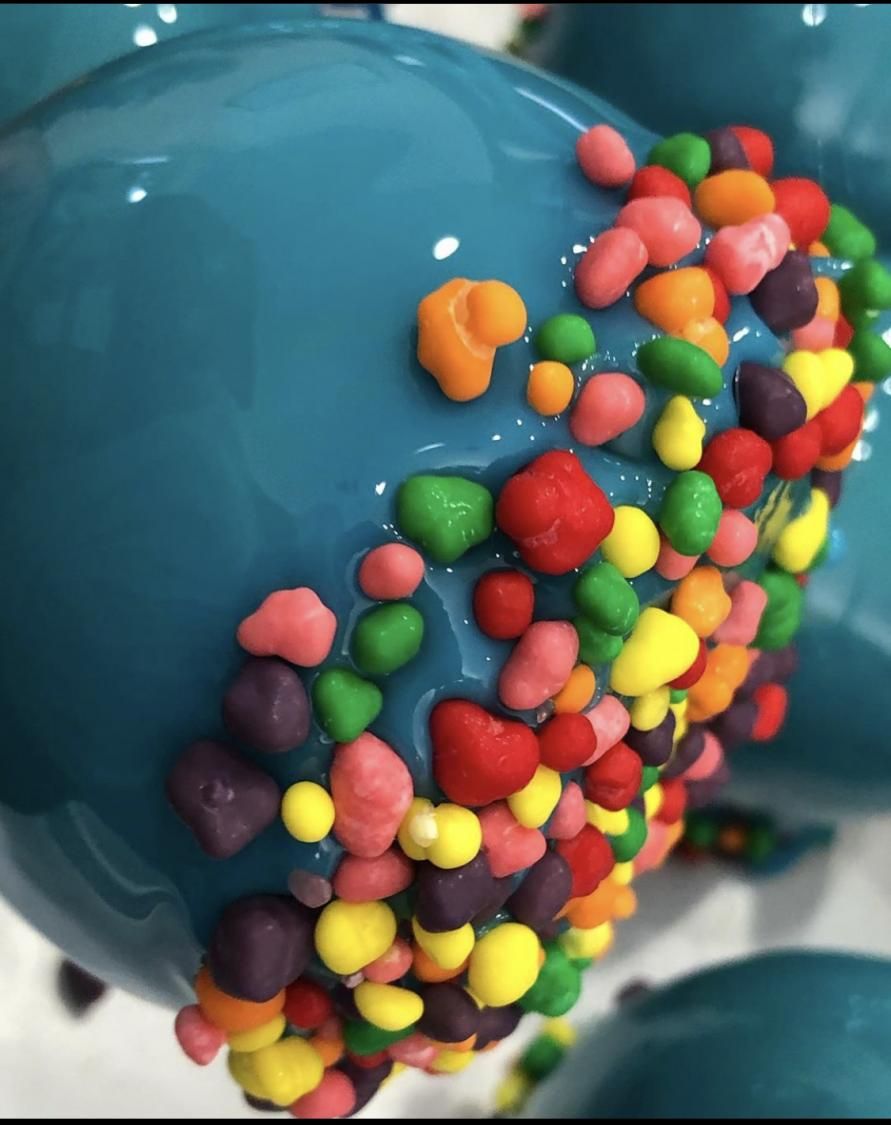Raleigh candy apple shop creates whimsical flavors
