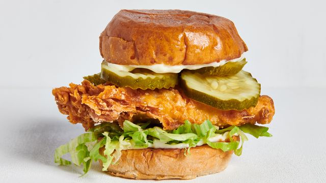 Inside Raleigh's new chicken sandwich joint