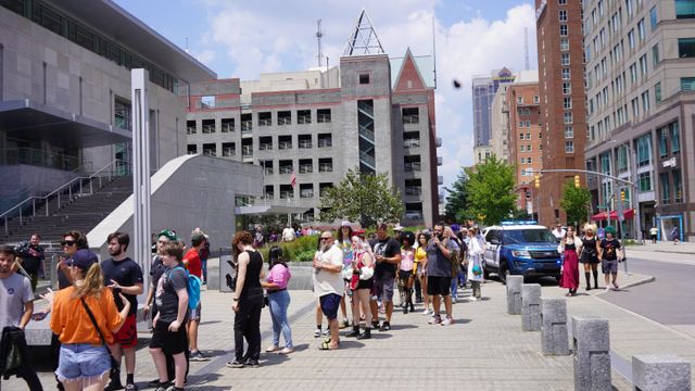 Thousands of fans flock to GalaxyCon Raleigh despite Hollywood strikes