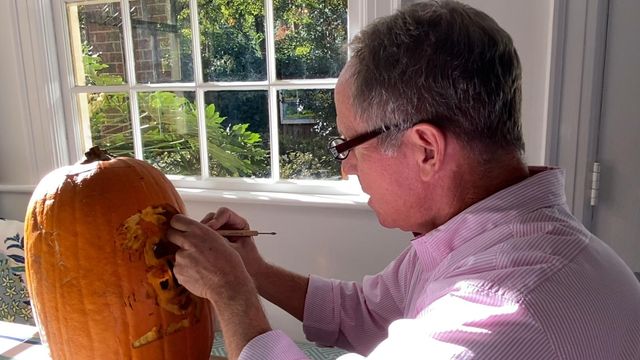 Raleigh man carves famous celebrities into pumpkins