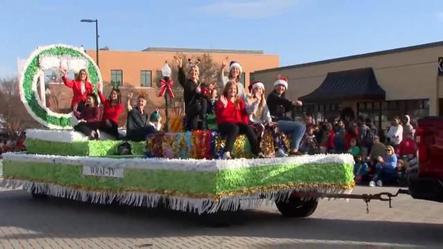 Cary Christmas Parade delivers holiday cheer :: WRAL.com