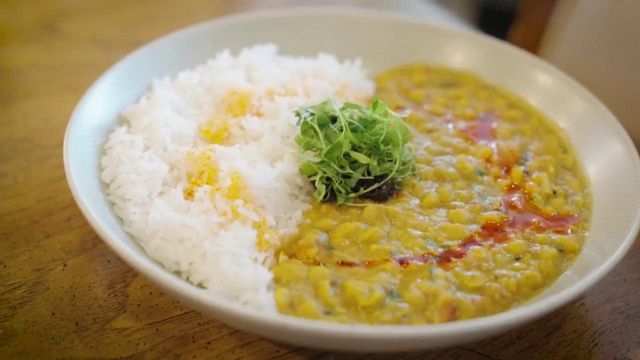 'Accidental restauranteur' shares a taste of her roots at Cheeni