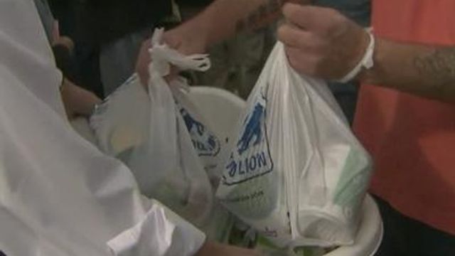 State Fair food drive helps relief hunger