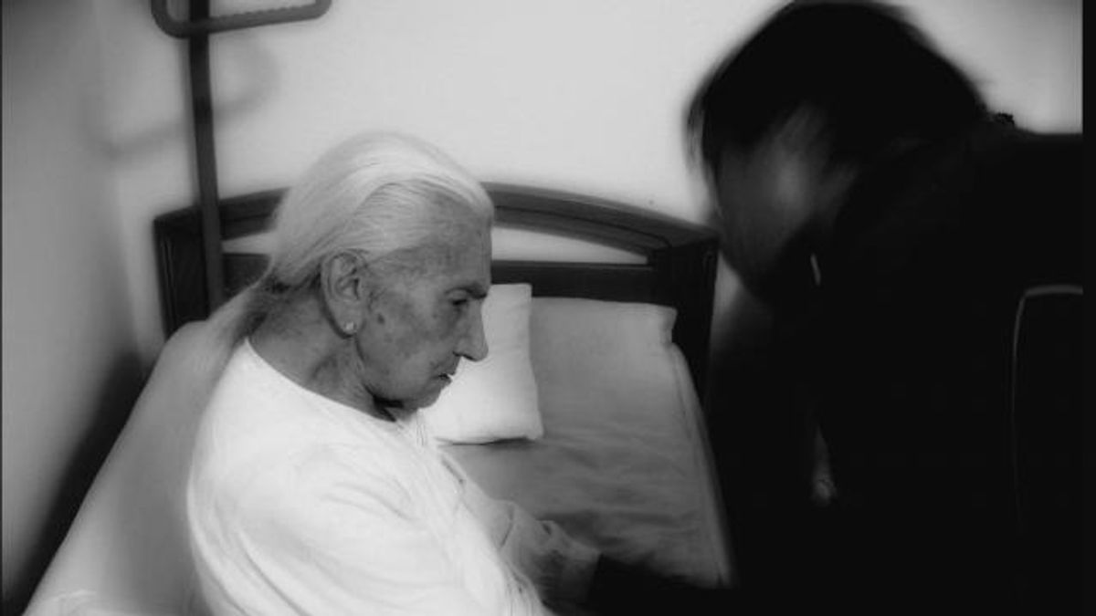 Connecting to a loved one with dementia