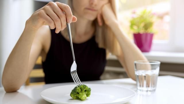 Dieting (Adobe Stock)