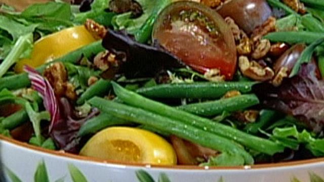 Paula Deen shares summer salad recipes