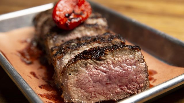Eating red meat every day increases risk of early death
