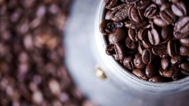 5 signs you're drinking too much coffee