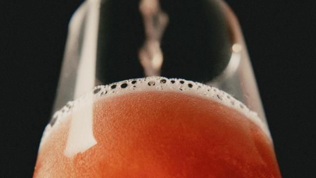 在预算有限的起泡酒中享受香槟的感觉